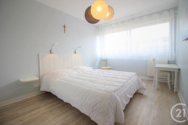 Appartement F2 à vendre - 2 pièces - 61.23 m2 - QUIBERON - 56 - BRETAGNE - Century 21 La Presqu'Île Appartement F2 à vendre - 2 pièces - 61.23 m2 - QUIBERON - 56 - BRETAGNE - Century 21 La Presqu'Île