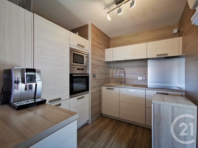 Afficher la photo en grand Appartement T3 à vendre - 3 pièces - 60.97 m2 - QUIBERON - 56 - BRETAGNE - Century 21 La Presqu'Île