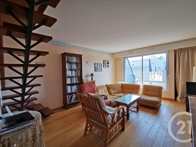 Appartement Triplex à vendre - 6 pièces - 105.0 m2 - ST PIERRE QUIBERON - 56 - BRETAGNE - Century 21 La Presqu'Île Appartement Triplex à vendre - 6 pièces - 105.0 m2 - ST PIERRE QUIBERON - 56 - BRETAGNE - Century 21 La Presqu'Île