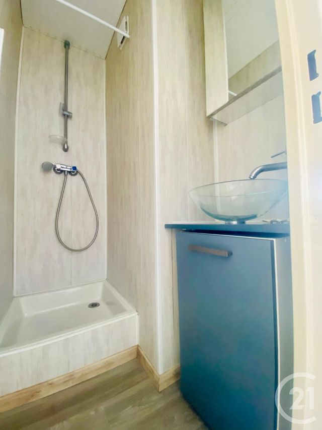 Afficher la photo en grand Appartement T2 à vendre - 2 pièces - 31.64 m2 - QUIBERON - 56 - BRETAGNE - Century 21 La Presqu'Île