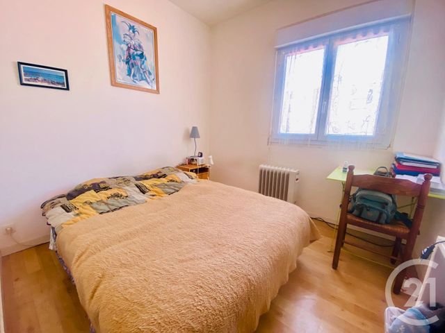 Afficher la photo en grand Appartement T4 à vendre - 4 pièces - 60.06 m2 - QUIBERON - 56 - BRETAGNE - Century 21 La Presqu'Île