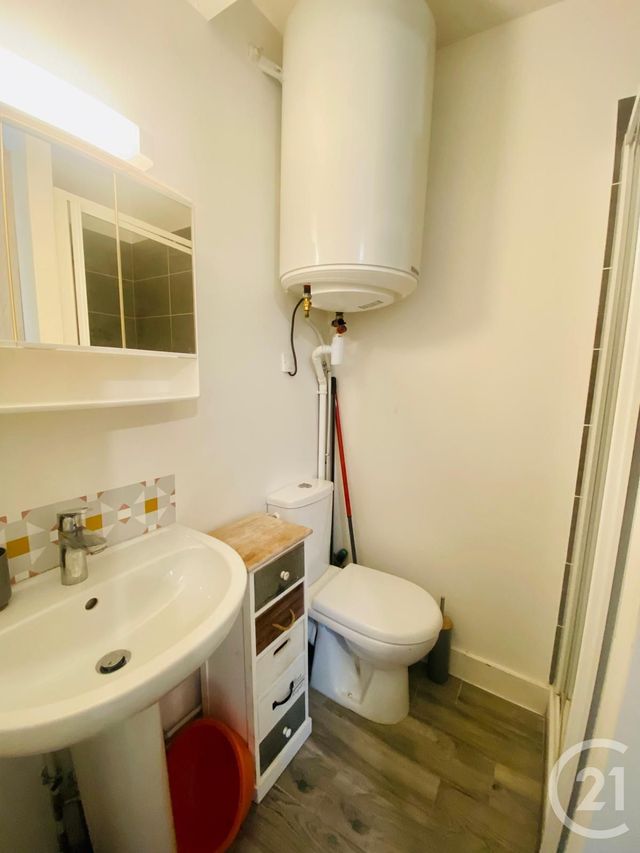 Appartement Studio à vendre - 1 pièce - 17.7 m2 - QUIBERON - 56 - BRETAGNE - Century 21 La Presqu'Île