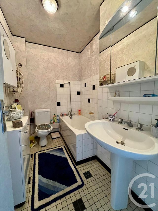 Appartement Studio à vendre - 1 pièce - 32.0 m2 - QUIBERON - 56 - BRETAGNE - Century 21 La Presqu'Île