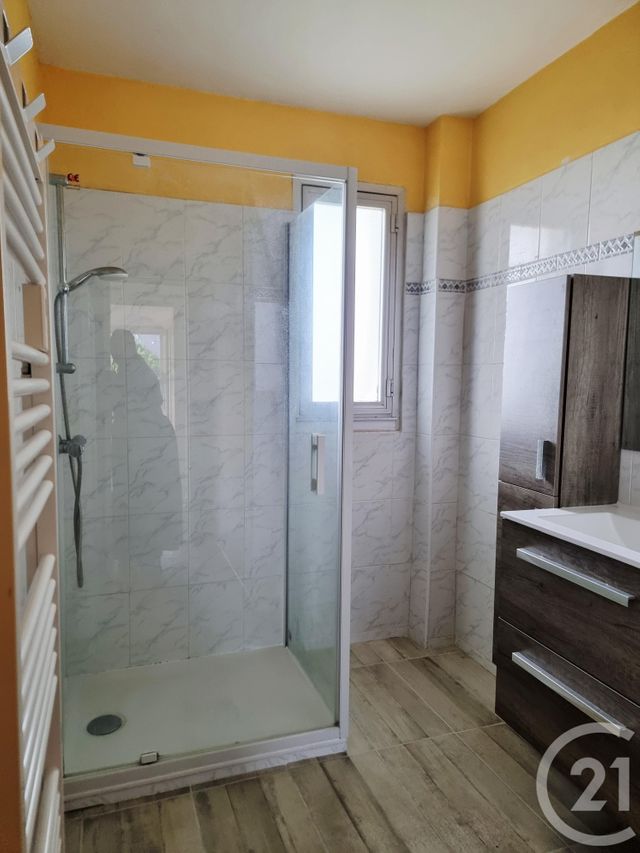 Appartement T2 à vendre - 2 pièces - 52.35 m2 - QUIBERON - 56 - BRETAGNE - Century 21 La Presqu'Île