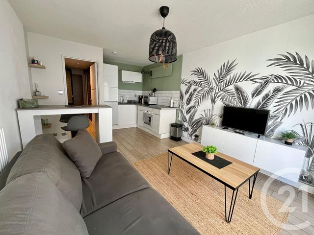 Appartement Studio à vendre - 1 pièce - 24.36 m2 - QUIBERON - 56 - BRETAGNE - Century 21 La Presqu'Île