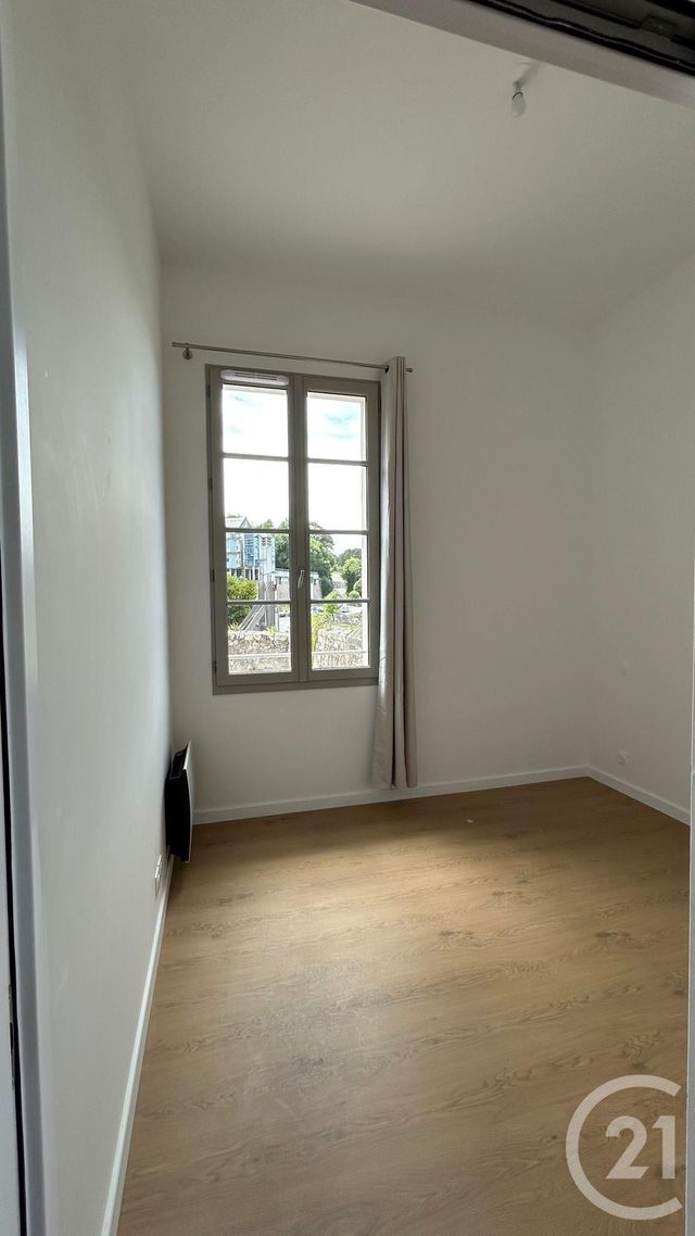 Afficher la photo en grand Appartement T2 à vendre - 2 pièces - 41.58 m2 - LE PALAIS - 56 - BRETAGNE - Century 21 La Presqu'Île