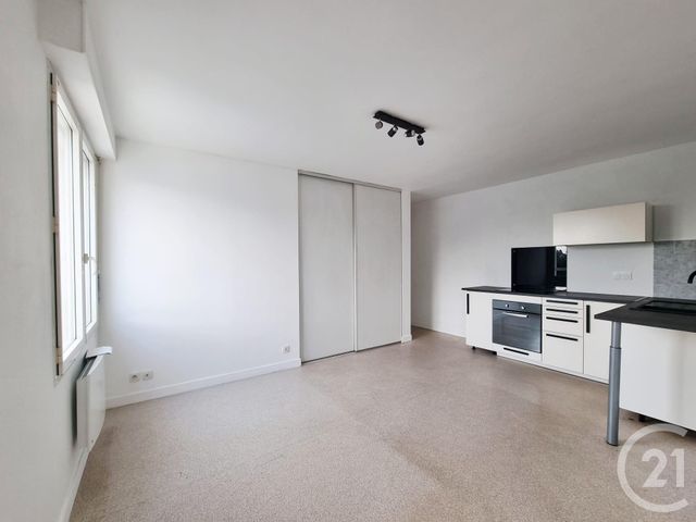 Appartement T2 à louer - 2 pièces - 32.35 m2 - QUIBERON - 56 - BRETAGNE - Century 21 La Presqu'Île