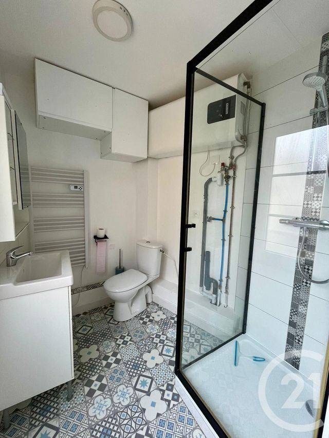 Appartement T2 à louer - 2 pièces - 27.82 m2 - QUIBERON - 56 - BRETAGNE - Century 21 La Presqu'Île