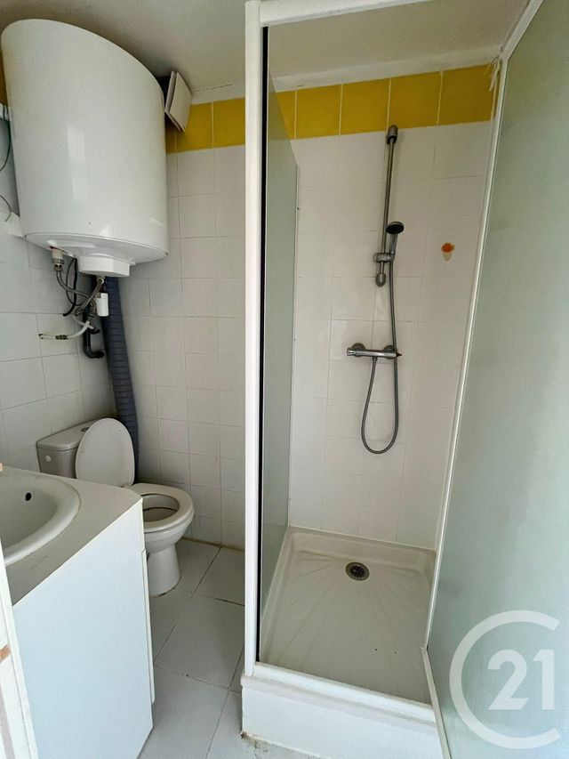 Appartement Studio à vendre - 1 pièce - 23.52 m2 - QUIBERON - 56 - BRETAGNE - Century 21 La Presqu'Île