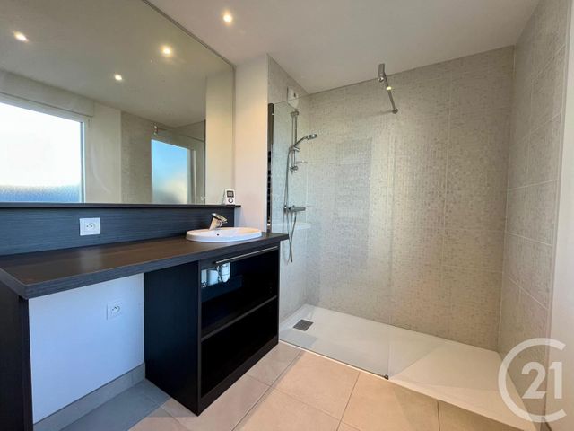 Appartement T2 à louer - 2 pièces - 44.63 m2 - QUIBERON - 56 - BRETAGNE - Century 21 La Presqu'Île