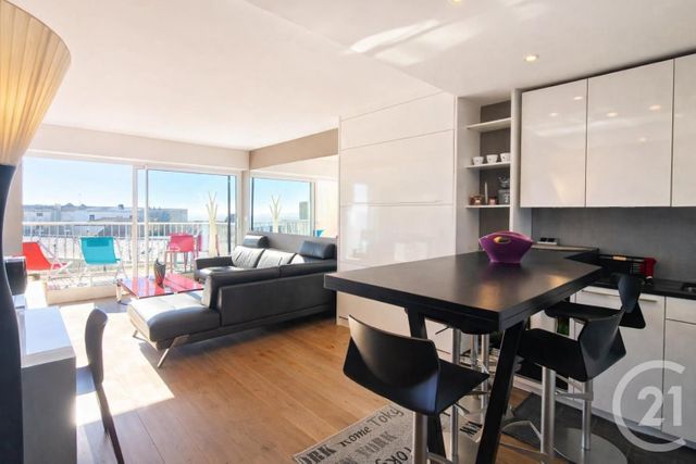 Appartement T2 à vendre - 2 pièces - 45.12 m2 - QUIBERON - 56 - BRETAGNE - Century 21 La Presqu'Île