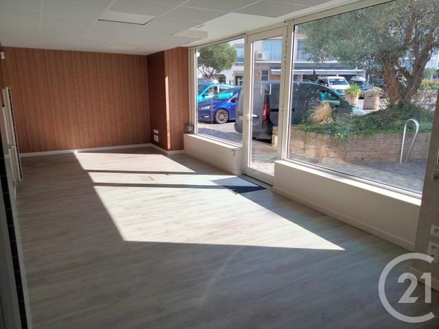 Appartement Local à louer - 2 pièces - 40.2 m2 - QUIBERON - 56 - BRETAGNE - Century 21 La Presqu'Île
