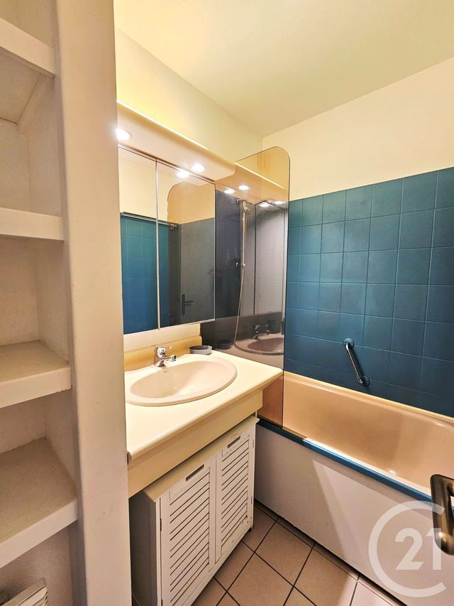 Appartement Studio à vendre - 1 pièce - 25.0 m2 - QUIBERON - 56 - BRETAGNE - Century 21 La Presqu'Île