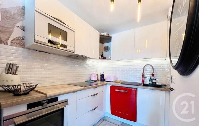 Appartement Studio à louer - 1 pièce - 37.0 m2 - CARNAC - 56 - BRETAGNE - Century 21 La Presqu'Île