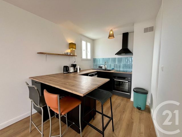 Appartement T2 à louer - 2 pièces - 38.43 m2 - QUIBERON - 56 - BRETAGNE - Century 21 La Presqu'Île