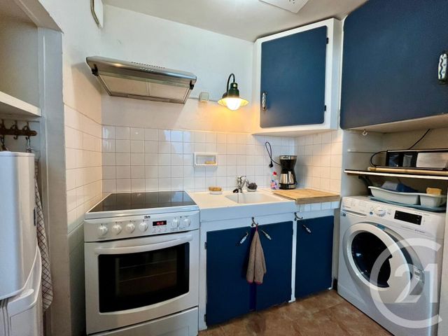 Appartement T2 à vendre - 2 pièces - 34.3 m2 - LE PALAIS - 56 - BRETAGNE - Century 21 La Presqu'Île